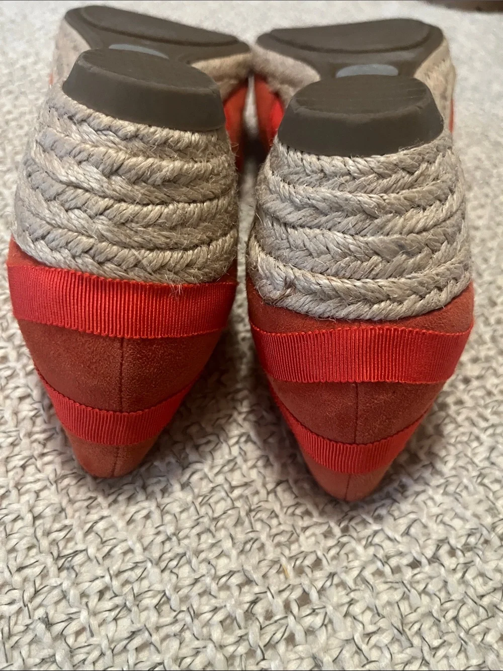 me too Women's Netta Orange Suede Leather Ribbon Wedge Heel Slip On Shie Sz 8